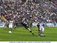 Campionato, 6 maggio 2001: Inter - Atalanta 3-0, gol di Vieri e Inter in vantaggio