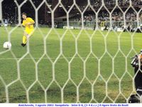 Amichevole, 3 agosto 2002: Sampdoria - Inter 0-0, (3-4 d.c.r.) il rigore tirato da Beati