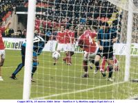 Coppa UEFA, 25 marzo 2004: Inter - Benfica 4-3, Martins segna il gol del 1 a 1