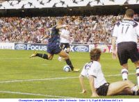 Champions League, 20 ottobre 2004: Valencia - Inter 1-5, il gol di Adriano del 1 a 4