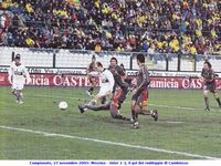 Campionato, 27 novembre 2005: Messina - Inter 1-2, il gol del raddoppio di  Cambiasso